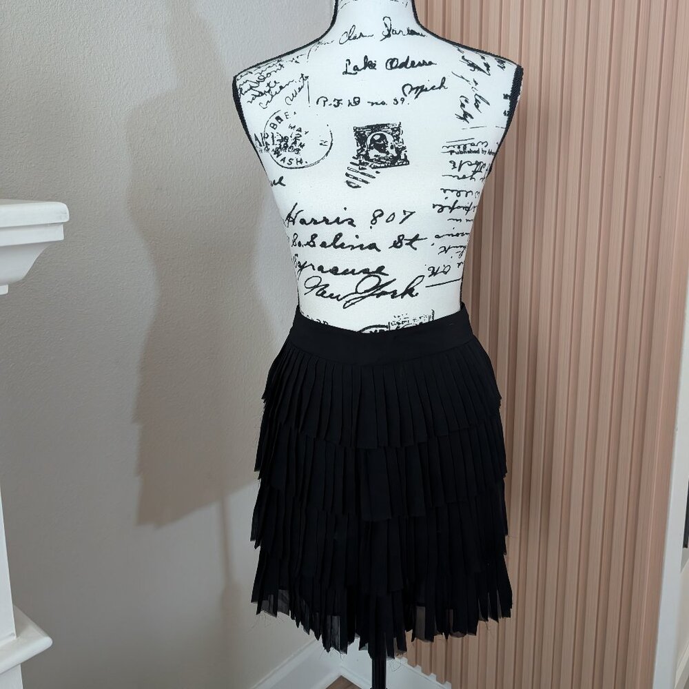 Ted Baker London Danyel Tiered Pleated Mini Skirt – Size 2 (US XS)